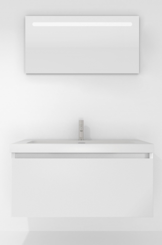 <p>
	Pack formado por mueble de baño realizado en tablero laminado con un cajón totalmente extraíble y cierre softclosing. Lavabo de resina y espejo con iluminación LED incluidos. Made in Europe.</p>
