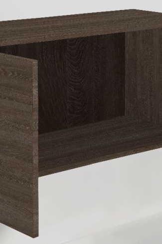 <p>
	Conjunto de mueble de baño realizado en material laminado color madera con microrelieve que le aporta mayor naturalidad de 19mm con tratamiento antibacteriano con cajón con sistema amortiguado suave . Lavabo cerámico de color blanco y espejo con iluminación integrada incluidos.Grifo no incluido. Fabricado en España. </p>
