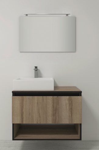 <p>
	Pack compuesto por mueble de baño realizado en material laminado, formado por dos puertas y un espacio decorativo inferior, cantos en negro. Bisagras con cierre softclosing testadas a 80.000 ciclos regulables en los tres ejes. Colgadores a pared capaces de soportar hasta 30 Kg por colgador. Cantos realizados en PVC de 1mm. Incluye lavabo sobreencimera, espejo y foco iluminación LED. Fabricado en España</p>
