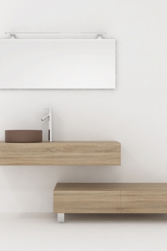 <p>
	Pack compuesto por dos muebles de baño realizados en tablero de partículas laminado de 19mm. Un mueble suspendido con un cajón con cierre suave y otro módulo con patas y dos cajones con cierre suave. Colgadores a pared capaces de soportar hasta 30 Kg por colgador. Cantos realizados en PVC de 1 mm. Lavabo sobreencimera a juego, espejo liso con foco iluminación LED de 100 cm de 9,6 W con 600 lumenes y temperatura de color de 6000 K LED incluidos. Fabricado en España. Grifo no incluido. </p>
