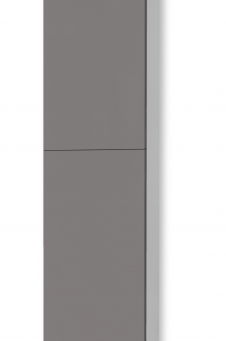 <p>
	Complemento de baño de 35x140 cm realizado en material laminado con puerta estraticada de 19 mm con cierre softclosing. Incluye cinco estanterías interiores. Made in Spain.</p>
