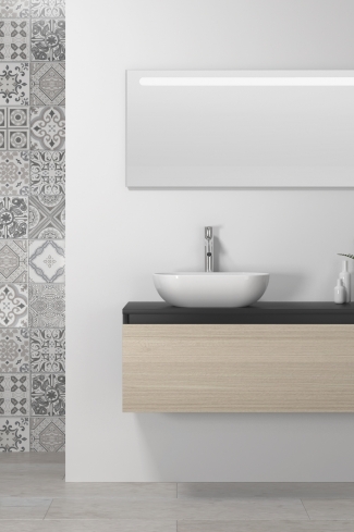 <p>
	Pack formado por mueble realizado en material laminado,  Cajón totalmente extraible y cierre soft-closing. Incluye lavabo cerámico sobreencimera y espejo con iluminación LED. Fabricado en España.</p>
