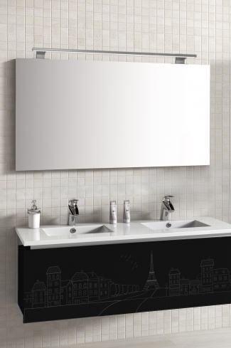 <p>
	Pack formado por mueble de 120 cm realizado en material estratificado alto brillo con frontal decorado mediante técnica láser. Cajón totalmente extraible y cierre soft-closing. Incluye lavabo cerámico de color blanco, espejo liso  y un foco iluminación LED de 100cm. Fabricado en España.</p>
