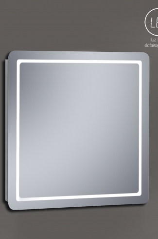 <p>
	Espejo de baño con iluminación Led 31,52 W , IP44. Iluminación blanca. Dimensiones 90x80</p>
