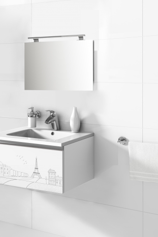 <p>
	Pack formado por mueble de 60 cm realizado en material estratificado alto brillo con frontal decorado mediante técnica láser. Cajón totalmente extraible y cierre soft-closing. Incluye lavabo cerámico de color blanco, espejo liso  y un foco iluminación LED de 60cm. Fabricado en España.</p>
