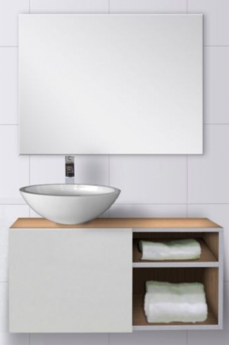 <p>
	Mueble de baño de 90cm realizado en su totalidad en laminadode 19mm. Formado por un apuerta y una zona de estanterías de gran capacidad.Lavabo y espejo oncluidos. Fabricado en España. </p>
