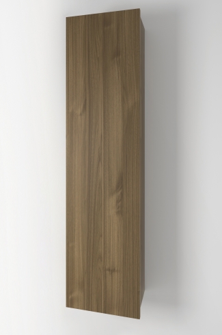<p>
	Complemento de baño con casco realizado en material laminado de 19 mm. Estantes interiores incluidos. Bisagras con cierre softclosing testadas a 80.000 ciclos regulables en los tres ejes. Colgadores a pared capaces de soportar hasta 30 Kg por colgador. Cantos realizados en PVC de 1 mm. Fabricado en España.</p>
