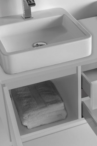 <p>
	Pack formado por mueble de 120 cm realizado en tablero de partículas laminado de 19 mm . Dos cajones y dos puertas de gran capacidad. Cajones y puertas con cierre soft-closing. Tirador integrado en el mueble. Lavabos cerámico sobreencimera de color blanco y  espejo liso de dimensiones 120x75cm con iluminación LED IP44-4,8W con driver interno y de color cromado. Fabricado en España.</p>
