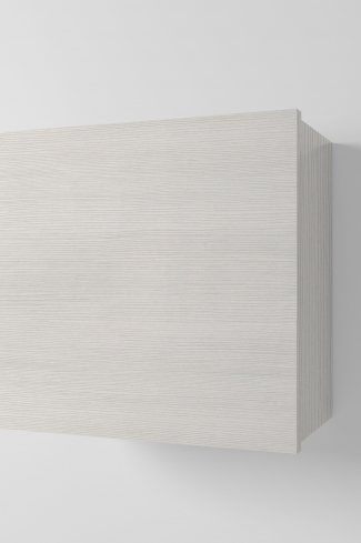 <p>
	Complemento de baño de 35x35 realizado en tablero laminado de 19 mm con una puerta cierre amortiguado suave. Incluye una estantería interior. Bisagras con cierre softclosing testadas a 80.000 ciclos regulables en los tres ejes. Colgadores a pared capaces de soportar hasta 30 Kg por colgador. Cantos realizados en PVC de 1 mm. Fabricado en España.Made in Spain.</p>
